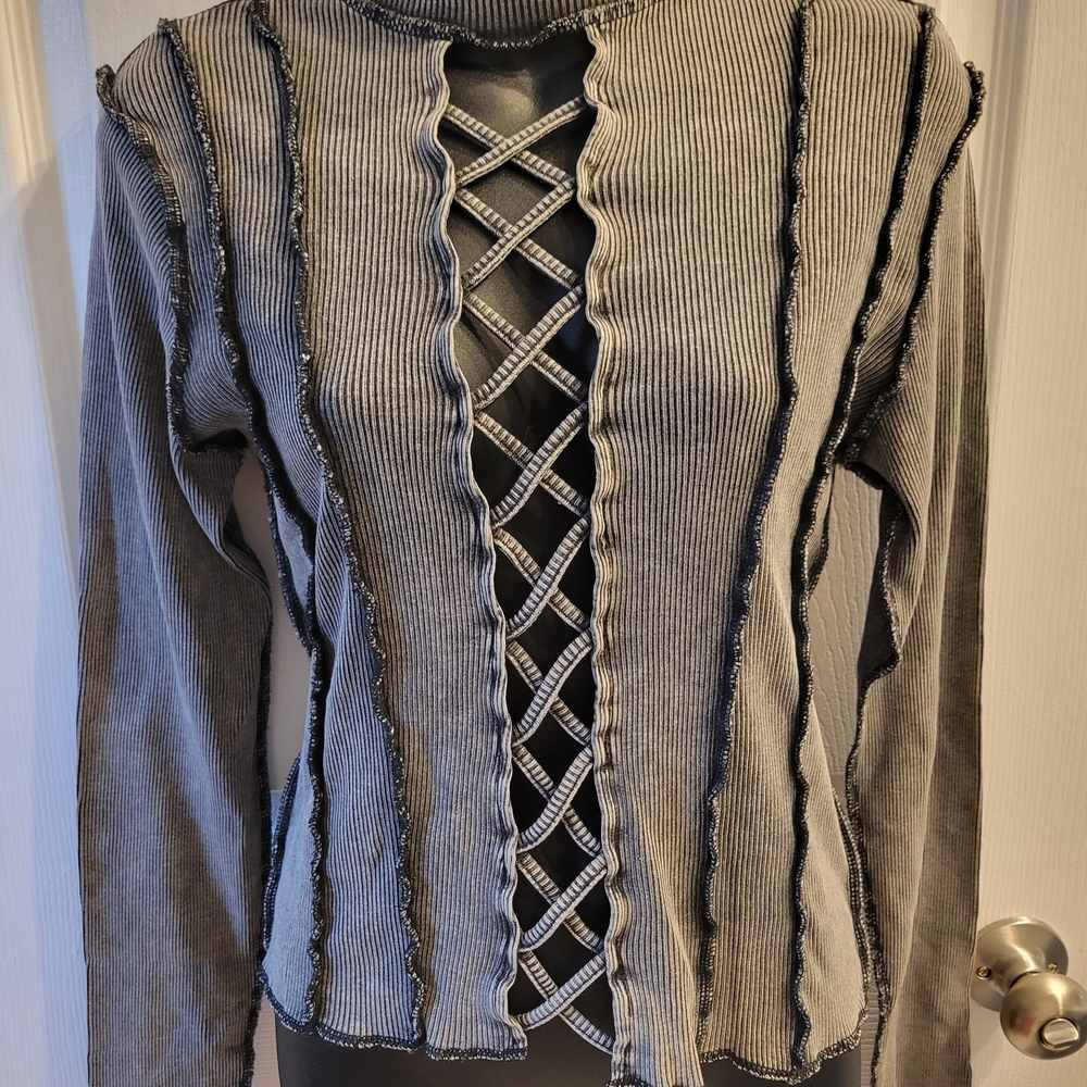 Gilded Intent Charcoal Ribbed Top with Crisscross Design